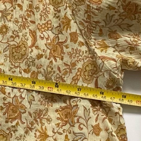 Indi & Cold Floral Puff Sleeve Button Up Top Size M Cotton Cottagecore - Picture 9 of 10